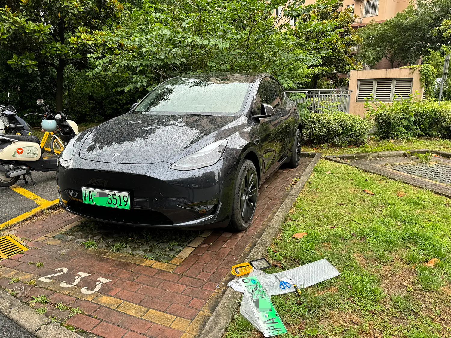 特斯拉 Model Y