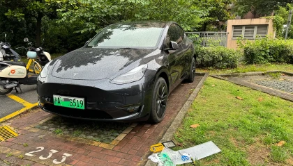 特斯拉 Model Y 从油车换到新能源电车一周年记录